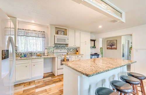 Ocean City House | BBQ Ready | Near Dining | 4 Mi to Eglin AFB