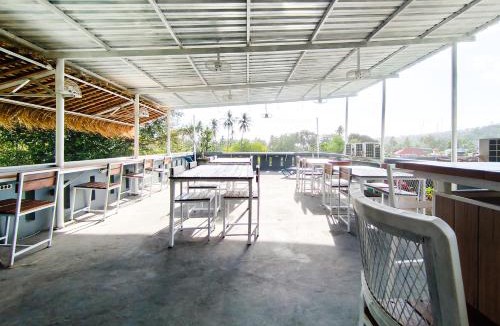 Senggigi House | BC Inn near Senggigi Harbour RedPartner