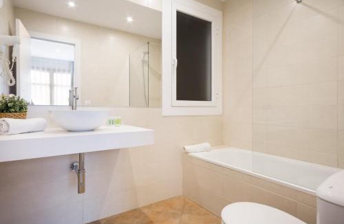 El Baix Guinardo Apartment | BcnStop Sagrada Familia