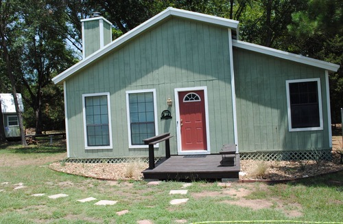Telephone Cabin | BDB 3: Exclusive Buyout: 4 Cabins