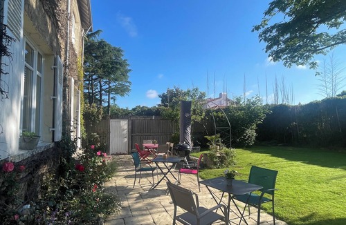 Saint-Philbert-de-Grand-Lieu House | Beautiful family home