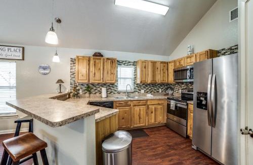 Canyon Lake House | BE Happy Texas Hill Country