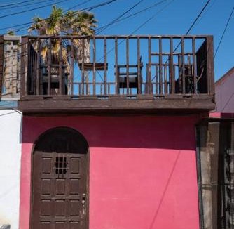 Centro Playas House | Be steps away from the beach - Downtown Rosarito