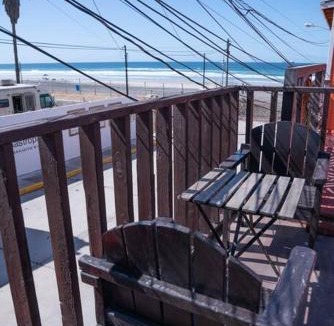 Centro Playas House | Be steps away from the beach - Downtown Rosarito