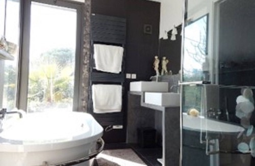 Saint-Vincent-de-Barbeyrargues House | Beautiful contemporary villa with pool, near Montpeliier