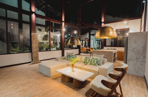 East Selemadeg Villa | Beachside Luxury in Tabanan!