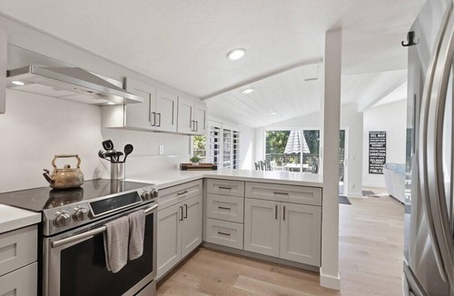 Solana Beach Condo | Beach Access, Pool, Spa, Tennis, 2 Bedroom + Private Den