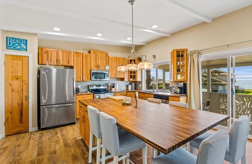 Birch Bay Condo | Beach access, water view, BBQ, WIFI-PCD