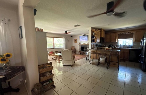 Seminole House | Beach and Boating - Bayhaven is the gateway to the perfect vacation!
