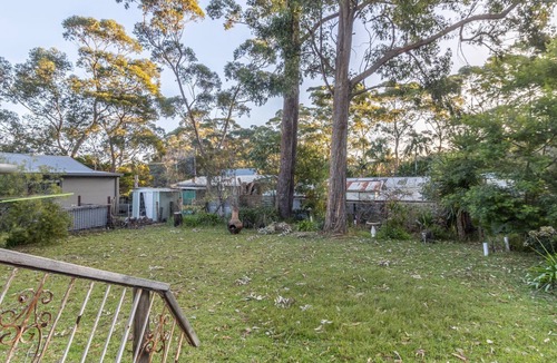 Berrara House | Beach and Bush Getaway