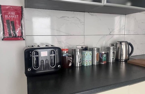 Llanelli House | Beach and golf course holiday home