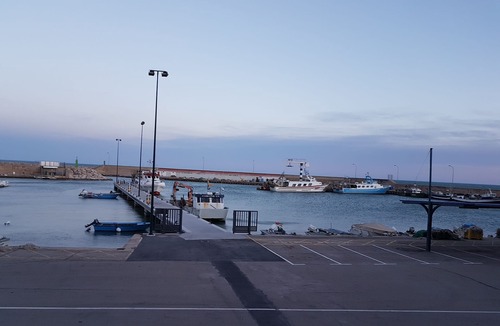 Les Cases d'Alcanar Apartment | beach apartment in fishing village