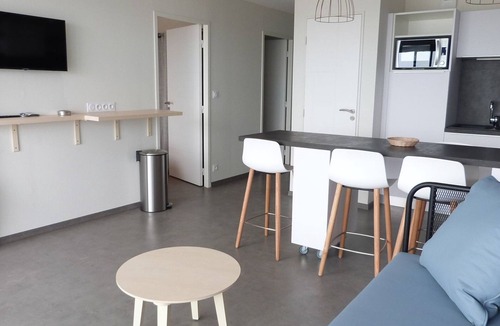 La Tranche-sur-Mer Apartment | Beach apartment, pool, balcony, pets, parking