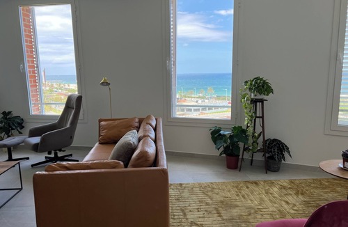 Poblenou Apartment | Beach apartment, direct ocean views