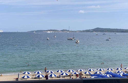 Port Grimaud Apartment | Beach apartment for 6 people