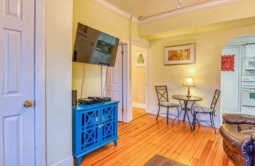 Ocean Grove Apartment | Beach Apt #1 - 2 Bedroom, 1 Bath, LR & Kitchen