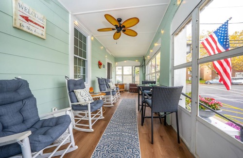 Ocean Grove Apartment | Beach Apt #1 - 2 Bedroom, 1 Bath, LR & Kitchen