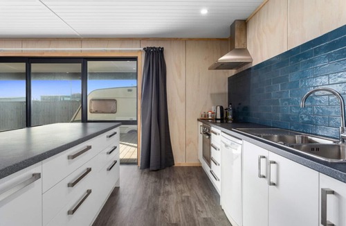 Waiotahi House | Beach Bach on Boulevard
