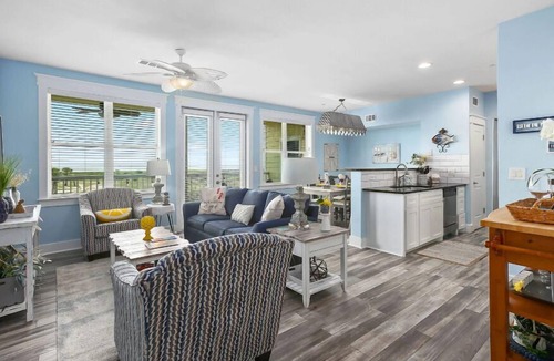 Red Fish Cove Resort | Beach Bayby! Townhouse in Popular Pointe West. Resort Pools, Lazy River!