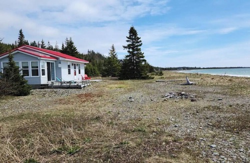 Boylston House | Beach Bliss