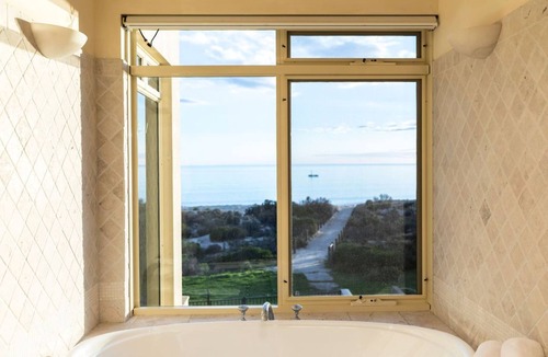 Tennyson House | Beach Bliss - Ocean Views/Private Beach Access