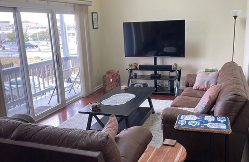 Seaside Heights Condo | Beach block - 3 BR/2 bath condo with 2 car parking