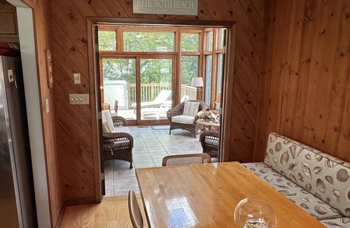 The Pines House | Beach Block 4 bedroom home