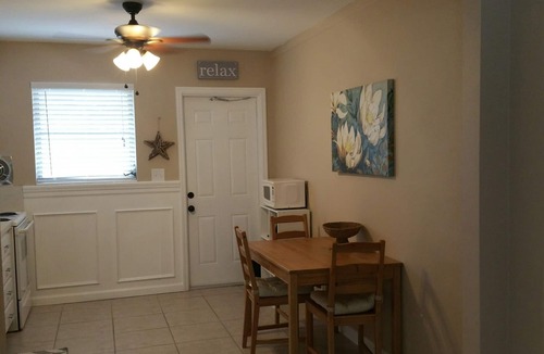 Pompano Beach Apartment | Beach Block Studio! Clean and Safe. Everything You Need For A Great Vacation.