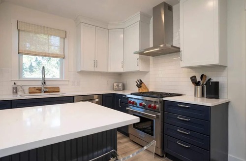 Surfside House | "Beach Break" - 5BR Home in Surfside!