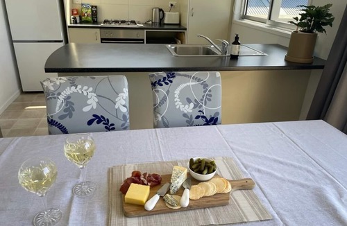 Papamoa Beach House | Beach Break Papamoa-Beachfront