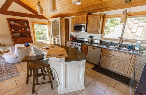 Brookings House | Beach Bungalow at Crook Point