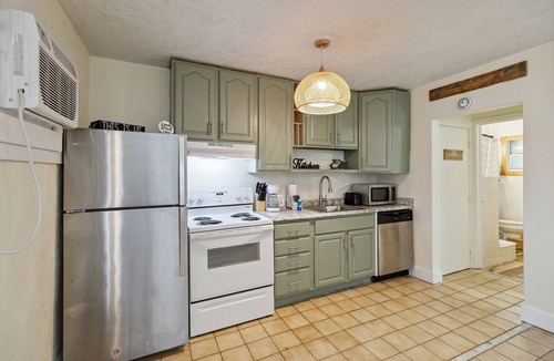 Cocoa Beach Apartment | Beach Bungalows By The Sea 2