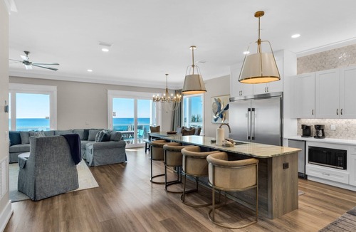 Laguna Beach Estates House | Beach Buzz | Private Beach Access Retreat