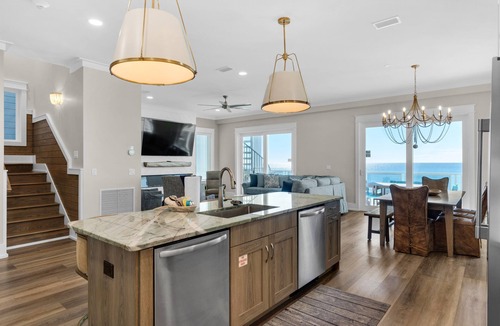 Laguna Beach Estates House | Beach Buzz | Private Beach Access Retreat