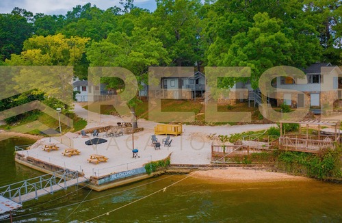 Lake Ozark Cabin | Beach Cabin #2, Private/Shared Beach - Cabin #2