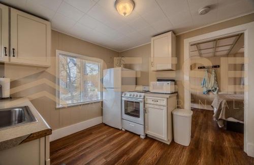 Lake Ozark House | Beach Cabin #4