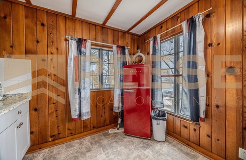 Lake Ozark Cabin | Beach Cabin #5, Private/Shared Beach - Cabin #5