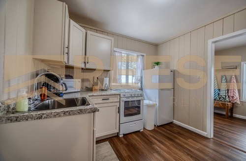 Lake Ozark Cabin | Beach Cabin #6, Private/Shared Beach - Cabin #6