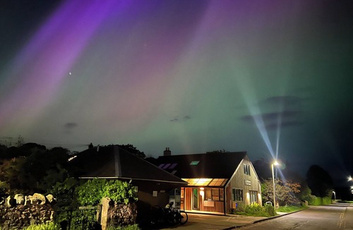 Dunbar Ski Chalet | Beach Chalet With Panoramic Views