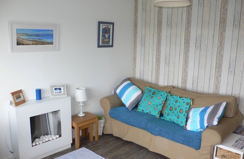 Dunbar Ski Chalet | Beach Chalet With Panoramic Views