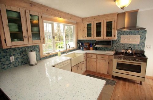 South Chatham House | Beach Chic Chatham 5 Star 5 Min Walk to Beach-Newly Renovated Private Retreat AC