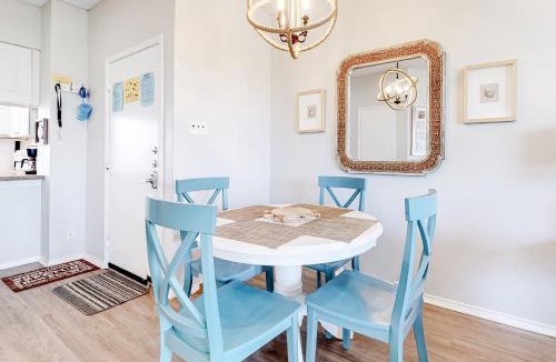 Corpus Christi Apartment | Beach Club 173 & 174