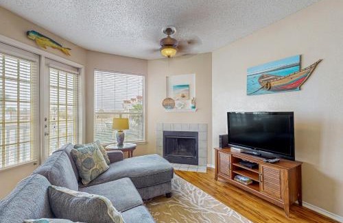 Corpus Christi Apartment | Beach Club 280