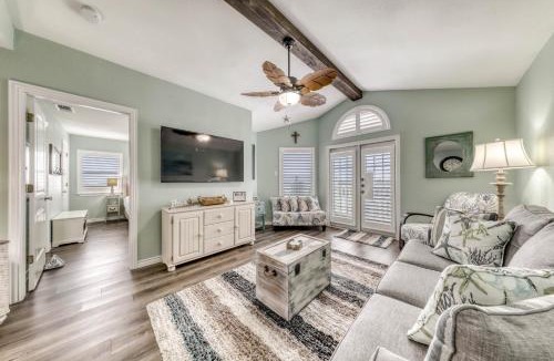 Corpus Christi House | Beach Club 341