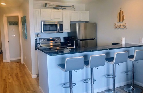 Traverse City Condo | Beach Condo-Bay Bliss