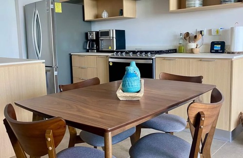 Bouvet Island House | BEACH CONDO