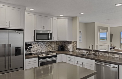 Watsonville Condo | Beach Condo: Pelican 78