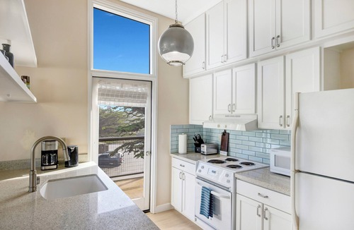 Watsonville Condo | Beach Condo Pelican 14