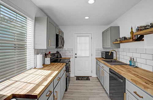 Lake Ida Shores House | Beach Cottage 2