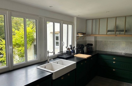 Ile-Tudy Cottage | Beach Cottage - direct access to the beach